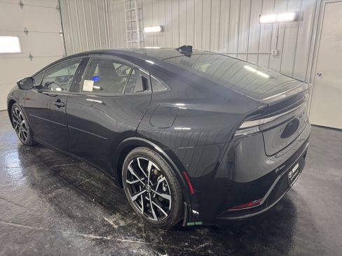 New 2025 Toyota Prius Plug-In Hybrid w/ Limited Premium Package image 3