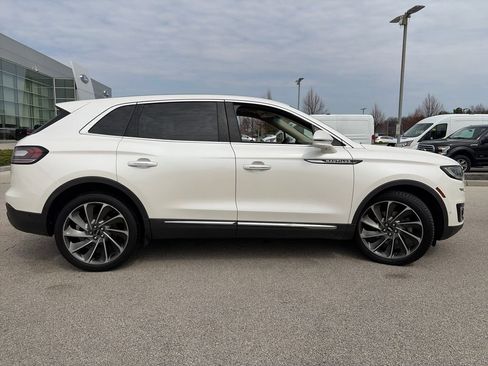 Used 2019 Lincoln Nautilus Reserve w/ Drivers Assistance Package image 10