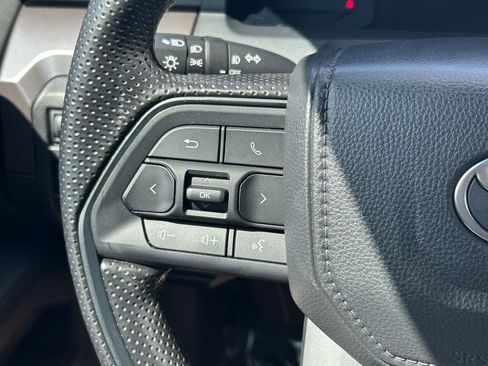 Used 2024 Toyota Tacoma SR5 RWD image 34
