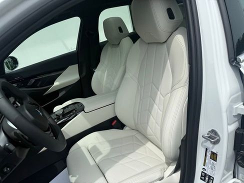 Used 2026 BMW 530i xDrive w/ Executive Package image 10