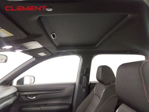 Used 2023 Honda CR-V Sport image 21