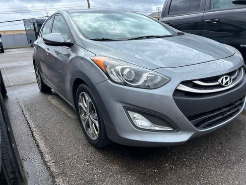Used 2014 Hyundai Elantra GT w/ Option Group 02 image 5