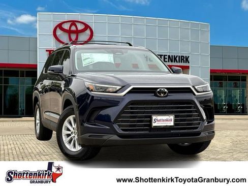 New 2026 Toyota Grand Highlander AWD image 1