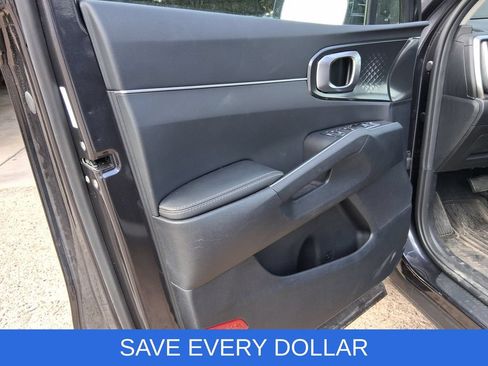 Used 2026 Kia Sorento LX FWD image 11