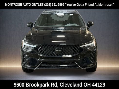 New 2026 Volvo XC60 B5 Ultra w/ Protection Package Premier image 8