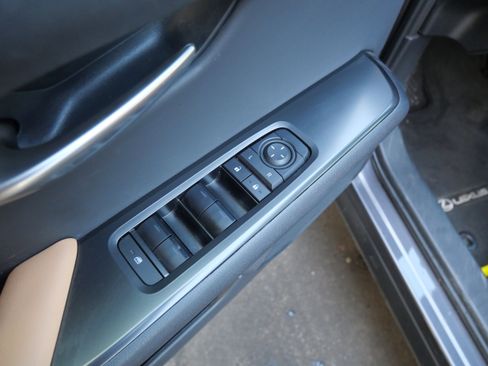 Certified 2025 Lexus UX 300h FWD image 8