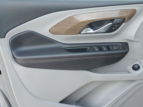 Used 2019 GMC Terrain SLE w/ Driver Convenience Package image 26