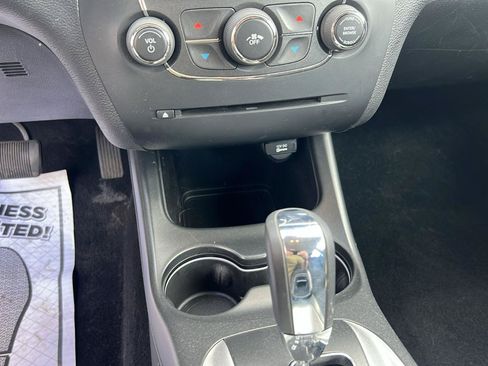 Used 2015 Dodge Journey FWD image 19
