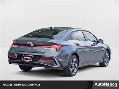 New 2025 Hyundai Elantra Limited