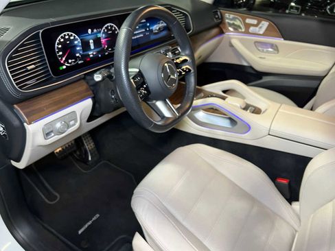 Certified 2024 Mercedes-Benz GLS 580 4MATIC image 23