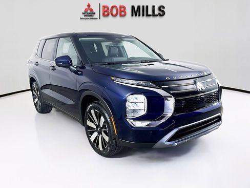 New 2026 Mitsubishi Outlander SE FWD image 1