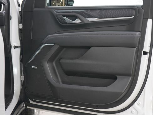 Used 2024 GMC Yukon XL Denali w/ LPO, Floor Liner Package AWD/4WD image 12