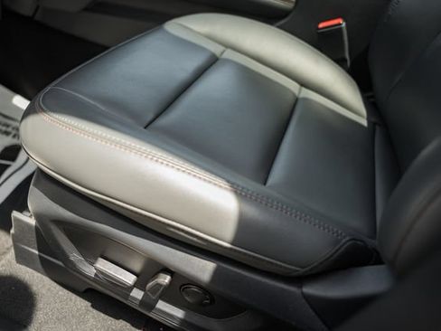New 2026 Ford Explorer Active w/ Active Comfort Package AWD/4WD image 46