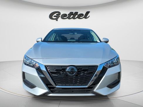 Used 2023 Nissan Sentra SV FWD image 2