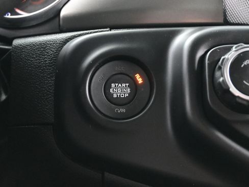 Used 2023 Jeep Wrangler Willys image 21