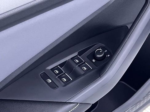 New 2026 Volkswagen Jetta SE image 13