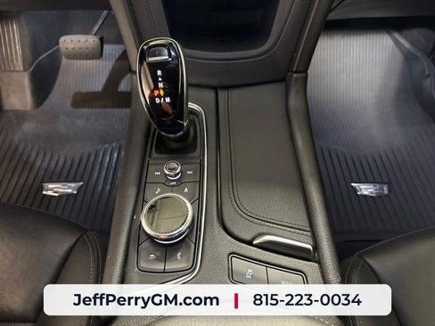 Used 2021 Cadillac XT5 Premium Luxury AWD/4WD image 17