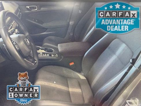 Used 2023 Honda Civic Sport image 3