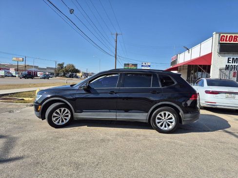 Used 2019 Volkswagen Tiguan S w/ Driver Assistance Package FWD image 8