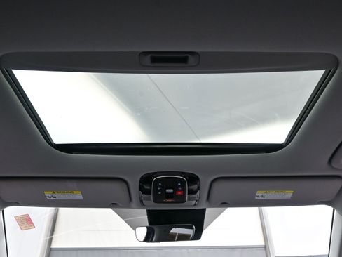 Used 2023 Hyundai Palisade SEL w/ Premium Package image 19