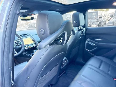 Used 2023 Jaguar E-PACE SE AWD/4WD image 25