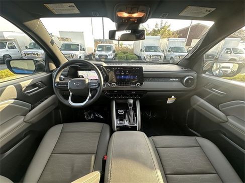 Used 2024 Chevrolet Colorado ZR2 w/ ZR2 Bison Edition image 3