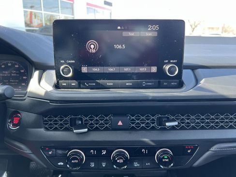 Used 2023 Honda Accord EX image 18