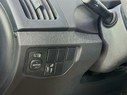 Used 2014 Toyota Prius Two FWD image 12