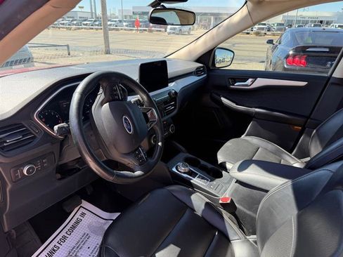 Used 2020 Ford Escape SEL image 8