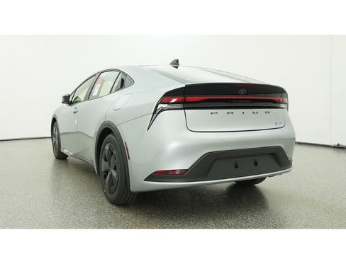 New 2026 Toyota Prius LE FWD image 22