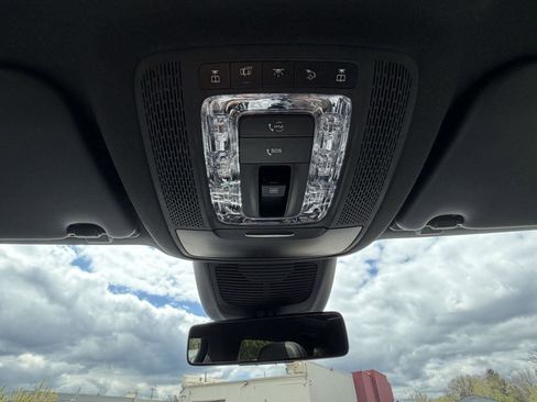 Used 2020 Mercedes-Benz GLS 450 4MATIC image 24