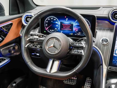 Used 2023 Mercedes-Benz GLC 300 image 15