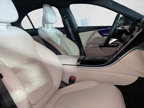 Certified 2025 Mercedes-Benz C 300 Sedan image 20