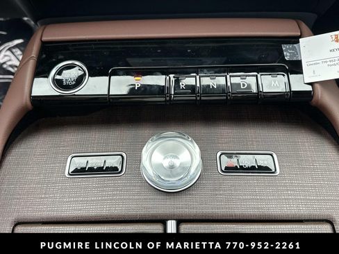 New 2026 Lincoln Navigator Reserve AWD/4WD image 35