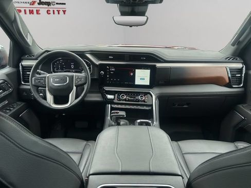 Used 2024 GMC Sierra 1500 Denali w/ Denali Reserve Package AWD/4WD image 19