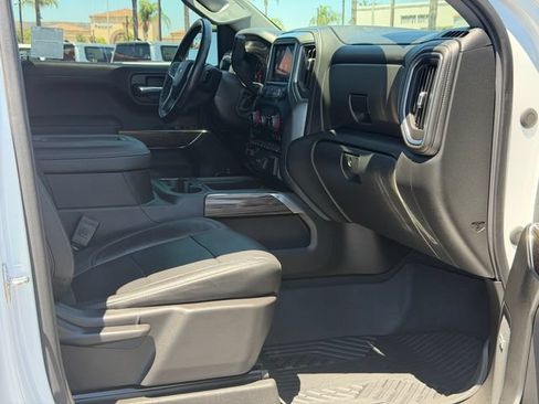 Used 2020 Chevrolet Silverado 1500 LT Trail Boss AWD/4WD image 20