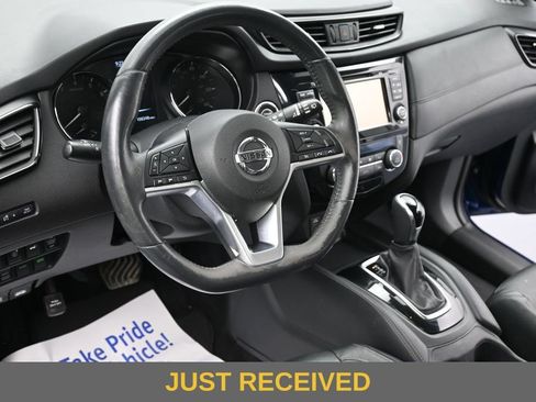 Used 2017 Nissan Rogue SL w/ SL Premium Package AWD/4WD image 12