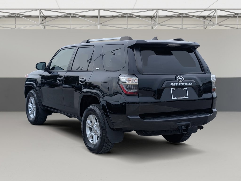 Used 2023 Toyota 4Runner SR5 Premium w/ Moonroof Package RWD image 7