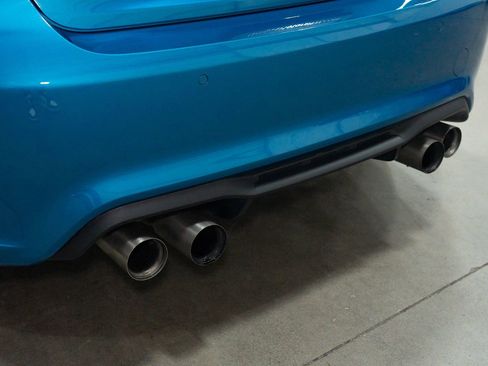 Used 2017 BMW M2 image 15