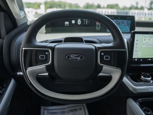 New 2025 Ford Expedition Max Platinum w/ Platinum Ultimate Package AWD/4WD image 45