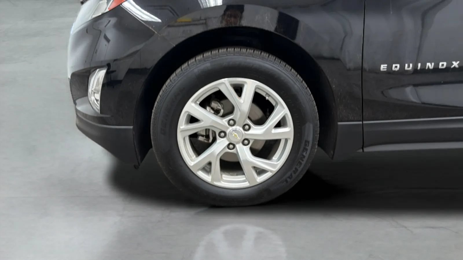 Used 2018 Chevrolet Equinox Premier FWD image 27