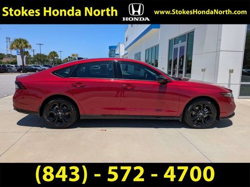 Certified 2025 Honda Accord SE image 8