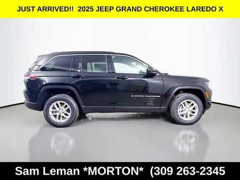 New 2025 Jeep Grand Cherokee Laredo X w/ Luxury Tech Group I image 8