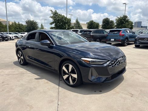 Used 2025 Audi A5 2.0T Premium AWD/4WD image 3