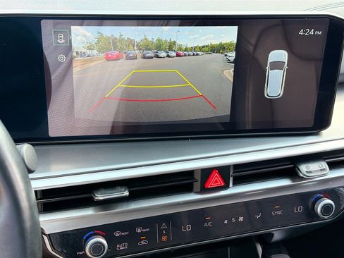 Used 2024 Kia Sorento S w/ Panoramic Sunroof Package FWD image 13