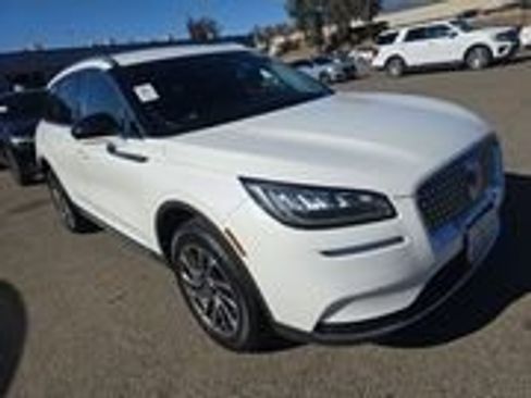 Used 2022 Lincoln Corsair FWD w/ Equipment Group 101A image 3