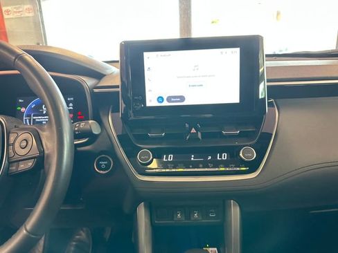 Used 2023 Toyota Corolla Cross AWD Hybrid w/ Convenience Package image 23