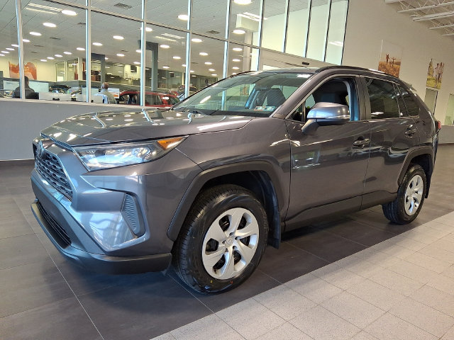 Used 2019 Toyota RAV4 LE w/ All Weather Liner Package AWD/4WD image 3