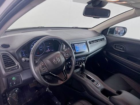 Used 2019 Honda HR-V EX-L image 10