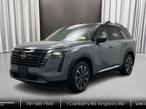 New 2026 Nissan Pathfinder Platinum AWD/4WD image 1